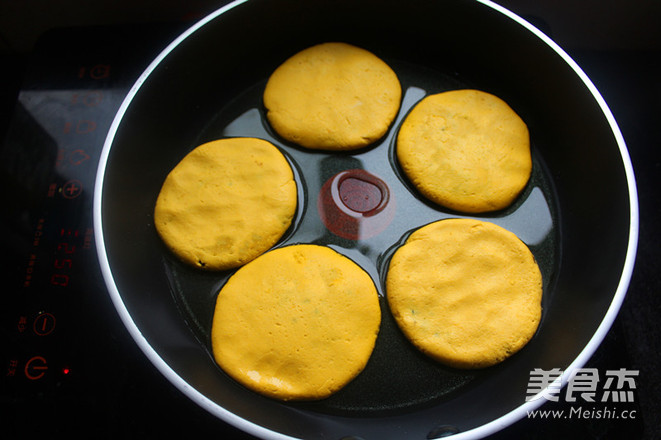 紅糖堅(jiān)果南瓜餅的做法