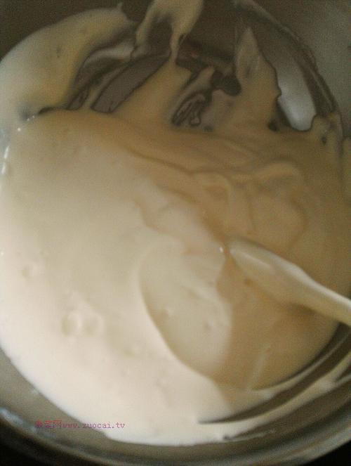 八寸戚風(fēng)蛋糕的做法