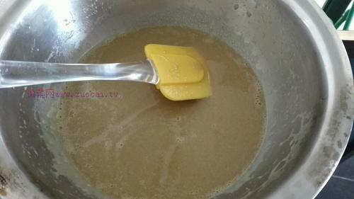 咖啡戚風(fēng)蛋糕的做法