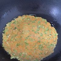 胡蘿卜青菜雞蛋餅的做法圖解7