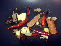 五香鹵豬耳的做法步驟7