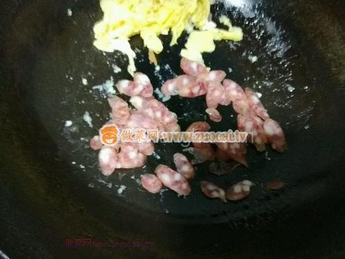 油菜百財(cái)炒飯的做法