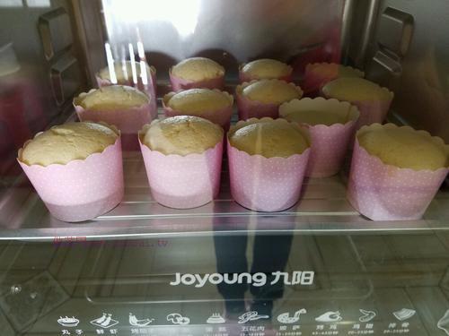 紙杯戚風(fēng)蛋糕的做法