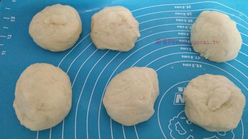 肉松面包卷的做法