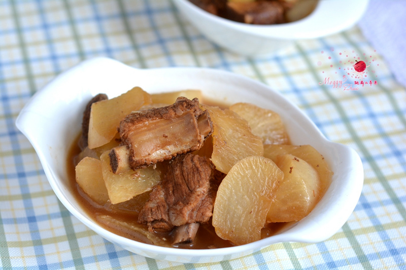 白蘿卜燉排骨的做法