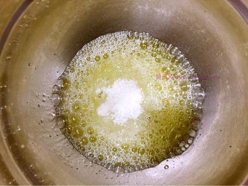 八寸戚風(fēng)蛋糕（清水版）的做法