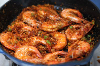 避風(fēng)塘炒蝦的做法步驟8