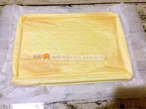 藍(lán)莓蛋糕卷的做法