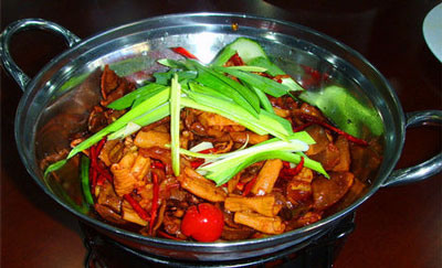 皇藏峪蘑菇雞的做法及美味秘訣，怎么做正宗好吃