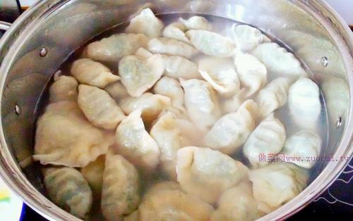 牛肉胡蘿卜餃子的做法