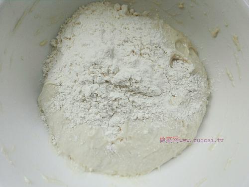 卞蘿卜大餡蒸餃的做法