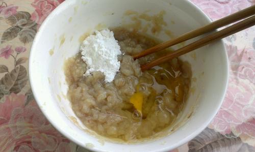 汆鲅魚(yú)丸子的做法