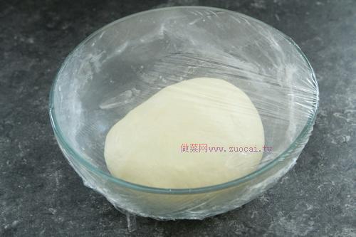 黑椒火腿腸面包的做法