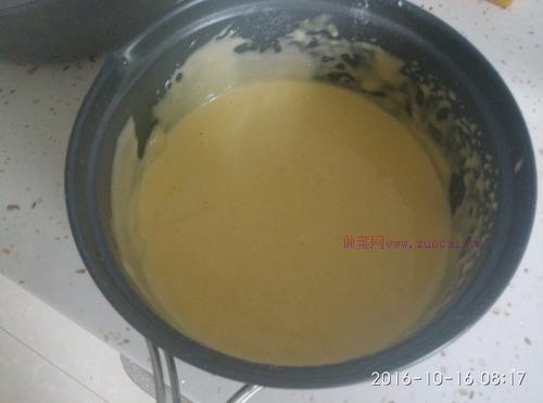 八寸戚風(fēng)心型蛋糕的做法