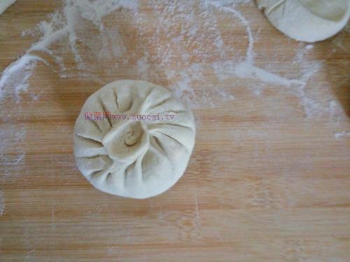 胡蘿卜肉包的做法