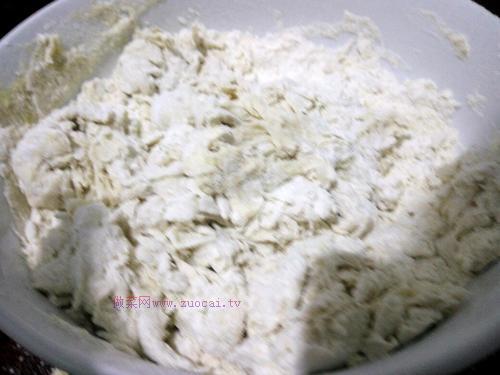 三合面發(fā)面餅的做法