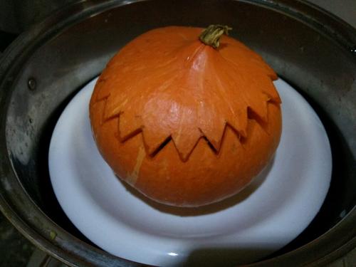 蝦仁銀魚金瓜盅的做法