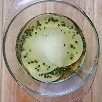 餃子皮的另類(lèi)吃法【油果】的做法圖解6