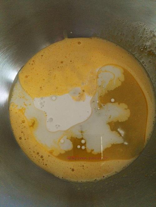 八寸戚風(fēng)蛋糕的做法