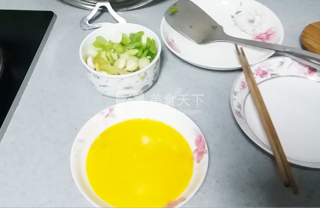 京津名吃、家鄉(xiāng)回憶--紅燜鯽魚的做法步驟：3