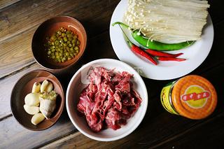 金針?biāo)釡逝５淖龇ú襟E：1