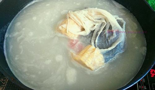 叉燒豚骨拉面的做法