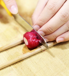 糖醋櫻桃小蘿卜步驟3