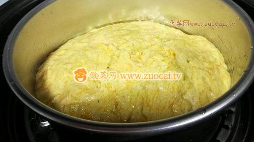 南瓜紅棗發(fā)糕的做法