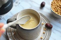 紅棗豆?jié){,養(yǎng)血安神的做法步驟8