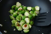 金沙小甘藍(lán)的做法步驟5