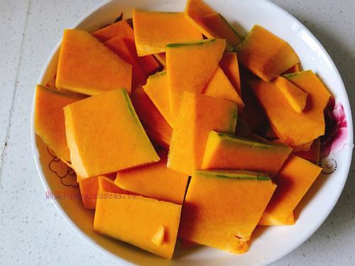 南瓜奶香饅頭的做法