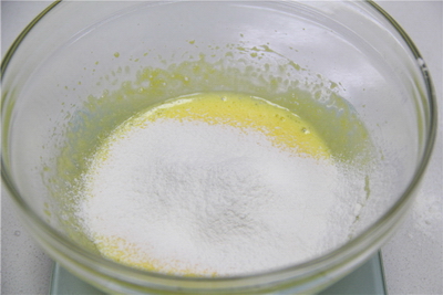 糕點(diǎn)舒芙蕾的做法步驟8