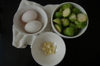 金沙小甘藍(lán)的做法步驟1