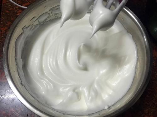 抹茶戚風(fēng)蛋糕～八寸