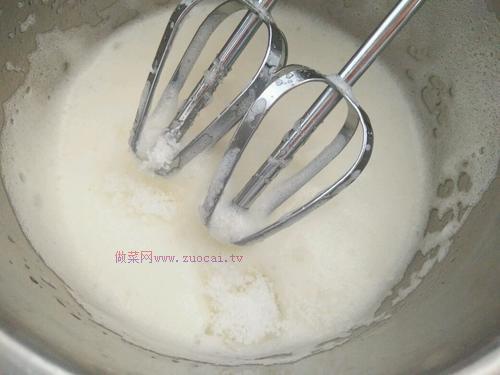 6寸戚風(fēng)蛋糕的做法