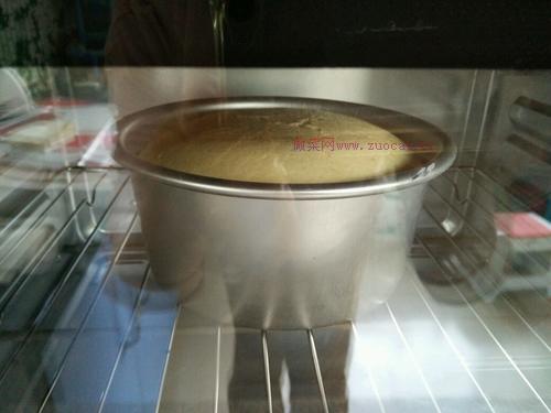 6寸戚風(fēng)蛋糕的做法