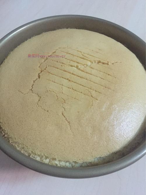 8寸戚風(fēng)蛋糕的做法