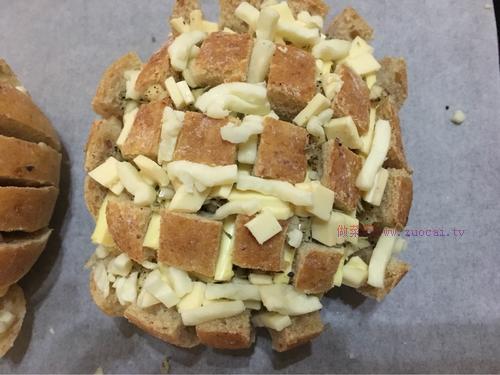 芝士烤面包花的做法