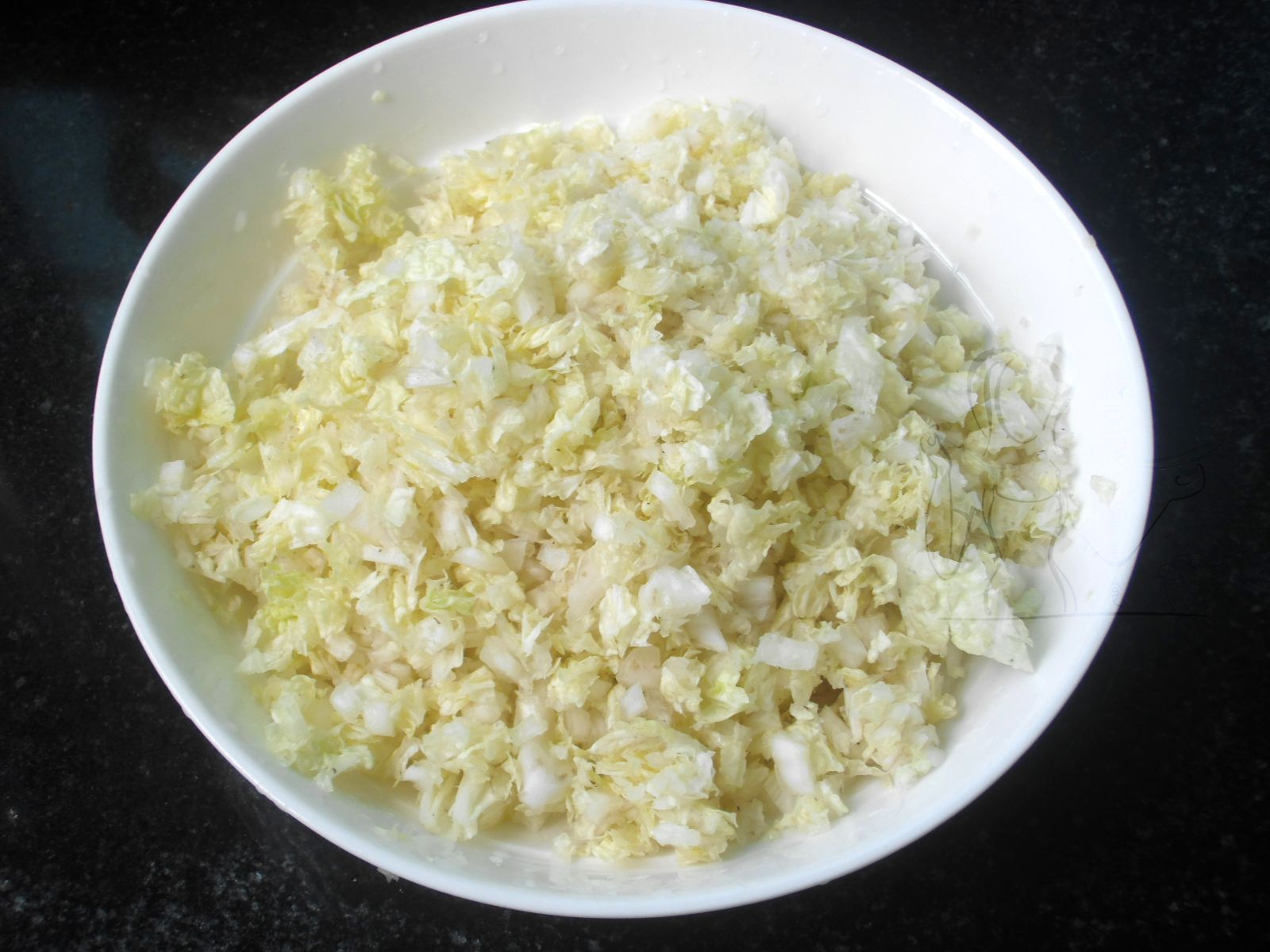 白菜紫甘藍(lán)豬肉餃子