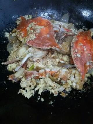 蛋炒江蟹-------gun蛋吧，江蟹君！的做法步驟：10