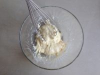 橙味糯米戚風(fēng)蛋糕的做法步驟5