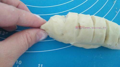 肉松面包卷的做法