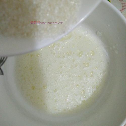 原味奶油蛋糕卷的做法