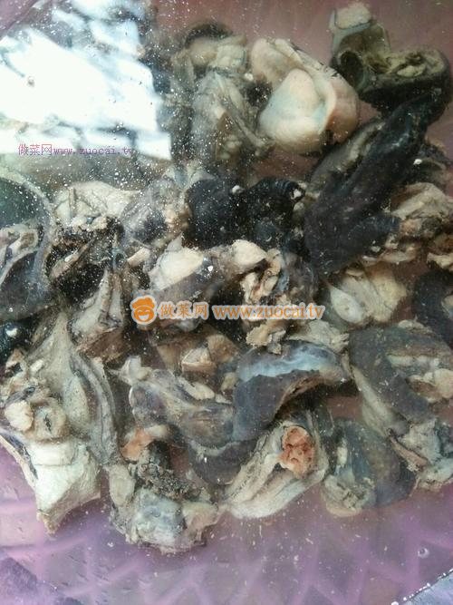 當(dāng)歸黃芪烏雞湯的做法