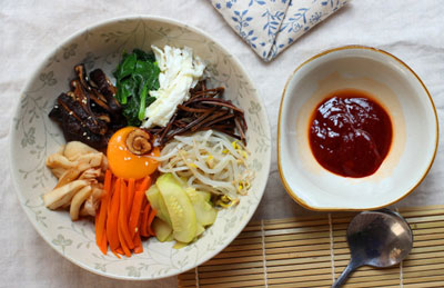 很容易吃多的韓式拌飯，完全好吃的營養(yǎng)拌飯