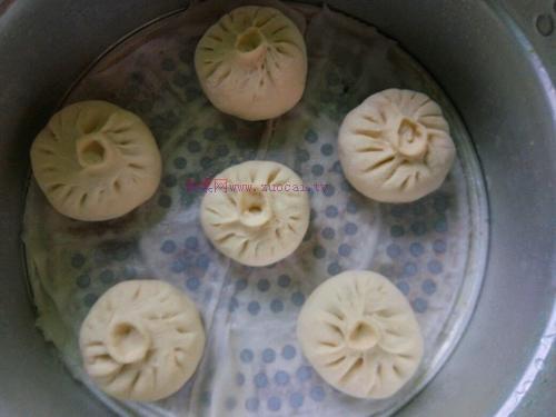 胡蘿卜肉包的做法