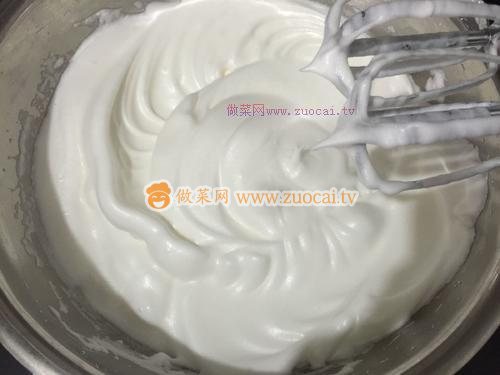 電飯煲戚風(fēng)蛋糕的做法