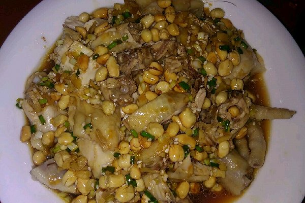 自創(chuàng)口水雞的做法