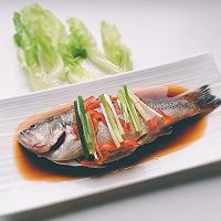 吃好一條魚？是煎、是炸、是燉？蔥油鱸魚，請跟我來學哦！的做法圖解5