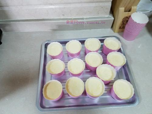 紙杯戚風(fēng)蛋糕的做法